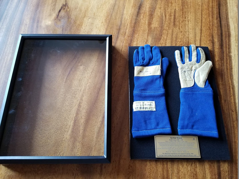 1986 Ayrton Senna race used gloves signed – Formula 1 Memorabilia