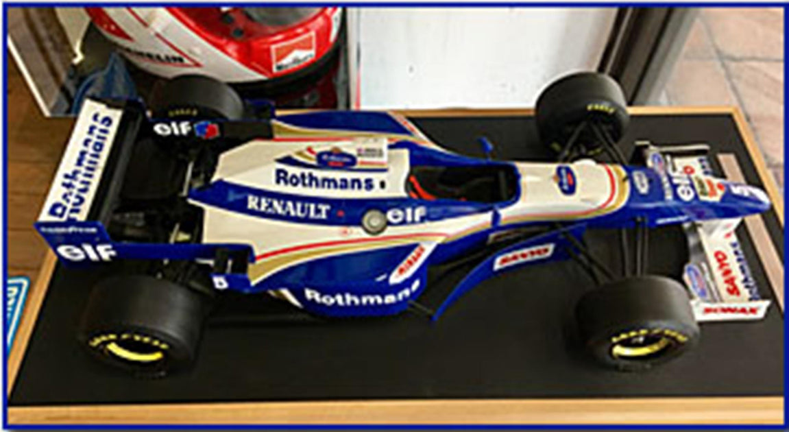 1/8 Williams FW18 by Amalgam -SOLD- – Formula 1 Memorabilia