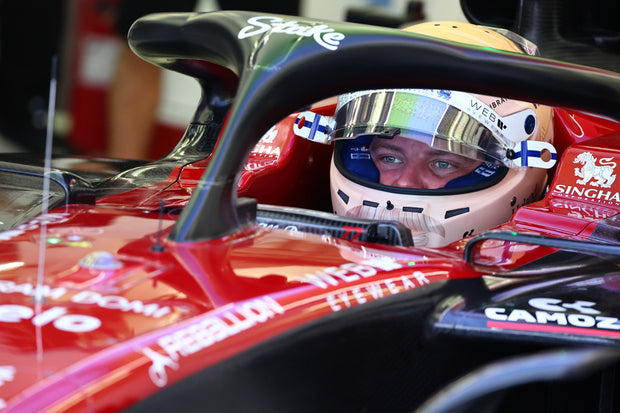 2023 Valtteri Bottas Bahrein GP Special Edition helmet