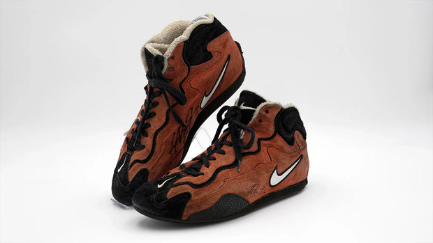 2001 Michael Schumacher Scuderia Ferrari Formula 1 Signed Nike Racing Boots