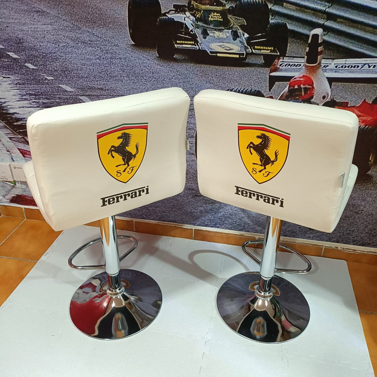 Set of 2 Scuderia Ferrari Modena Stools 1/9