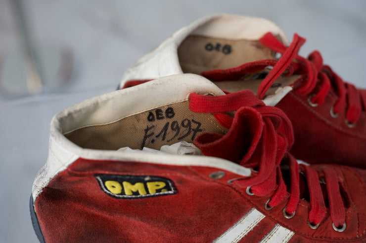 1997 Michael Schumacher OMP test shoes Signed