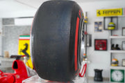 2021 Max Verstappen Red Bull Racing RB16 tire and rim