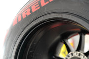 2021 Max Verstappen Red Bull Racing RB16 tire and rim