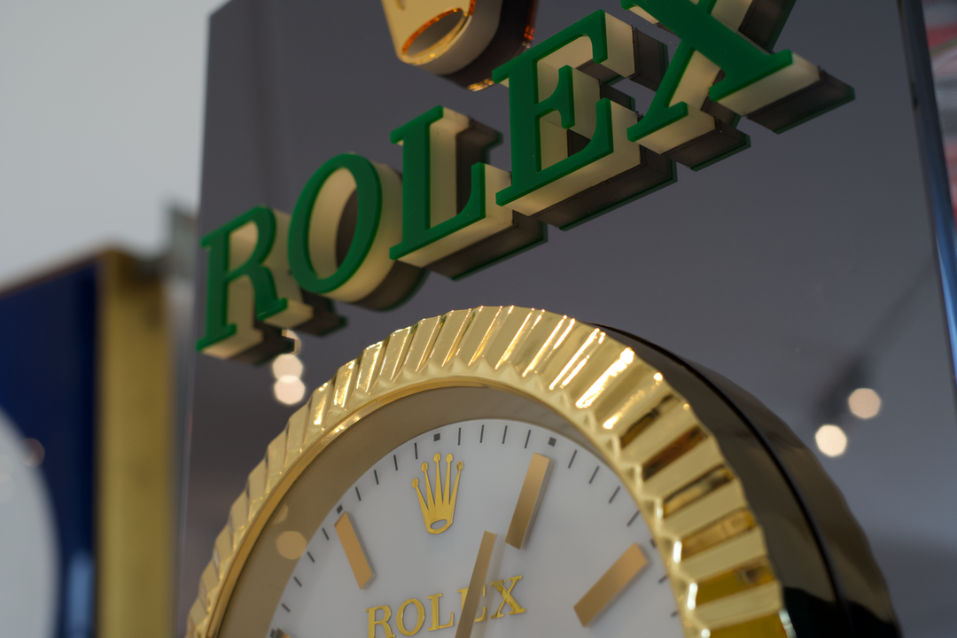 2024 Rolex clock sign – Formula 1 Memorabilia