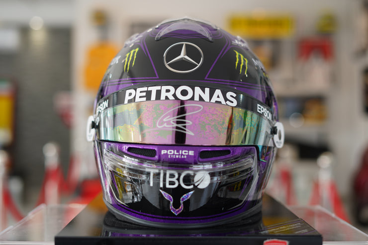 bell hamilton helmet 2020 Lewis Hamilton Official Bell Replica Helmet – Limited Edition – Formula 1 Memorabilia