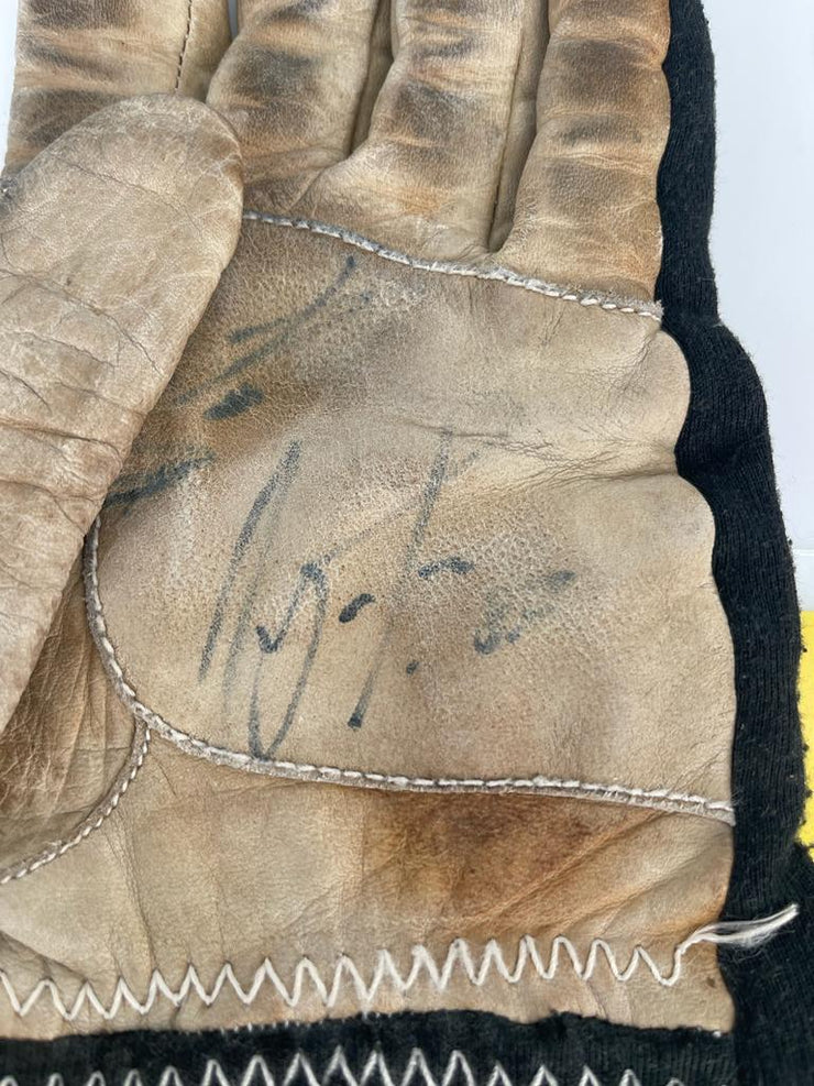 1987 Ayrton Senna Stand 21 race used gloves signed