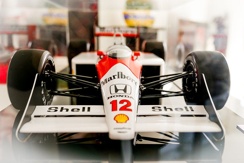 McLaren MP4/4 – 1988 Season Ayrton Senna World Champion DeAgostini