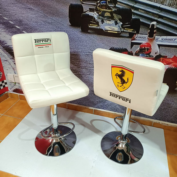 Set of 2 Scuderia Ferrari Modena Stools 1/9