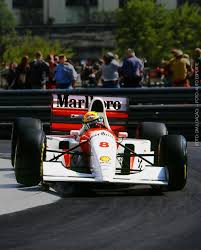 1993 Ayrton Senna wishbone Honda MP4 / 8 signed