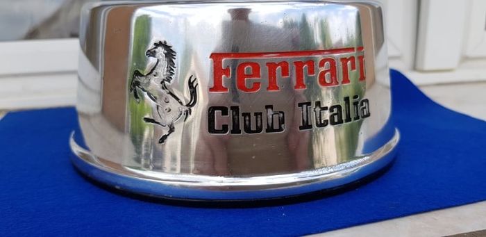 Ferrari official dealer reward prancing horse
