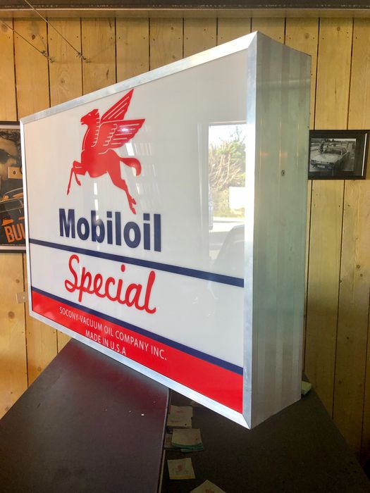 1980s Mobiloil official dealer double side illuminated sign
