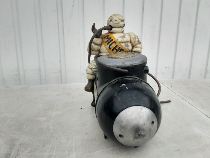 1940/1950 Original Michelin Compressor – Formula 1 Memorabilia
