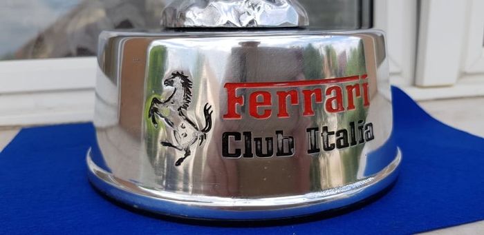 Ferrari official dealer reward prancing horse