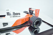 1/8 McLaren MP4/6 model - Formula 1 Memorabilia