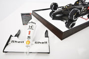1/8 McLaren MP4/6 model - Formula 1 Memorabilia