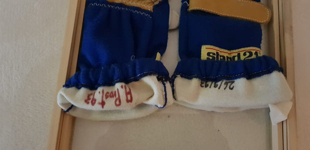 1993 Alain Prost Portuguese GP race used podium gloves signed - SOLD- - Formula 1 Memorabilia