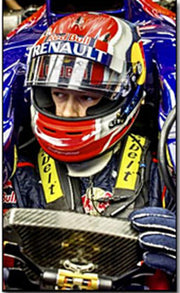 2014 Daniil Kvyat race used Arai helmet - Formula 1 Memorabilia