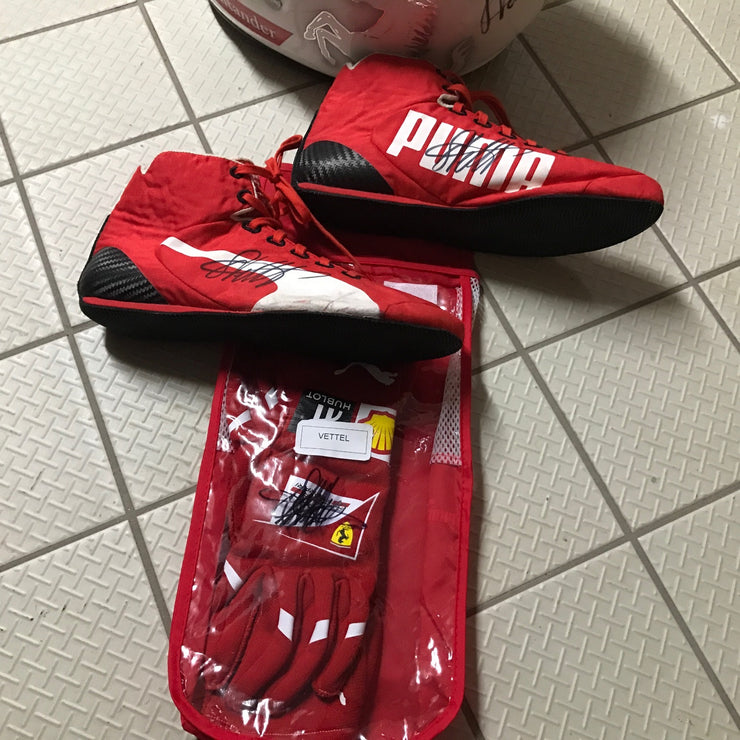 2016 Sebastian Vettel race used signed shoes - Formula 1 Memorabilia