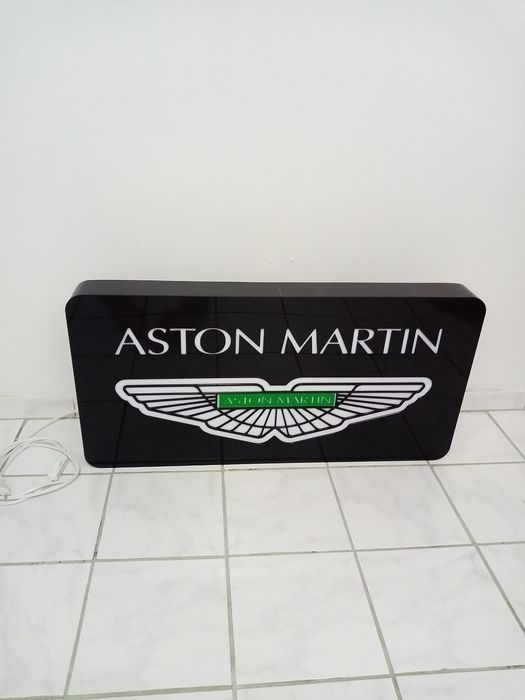 Aston Martin 3D illuminated single side sign